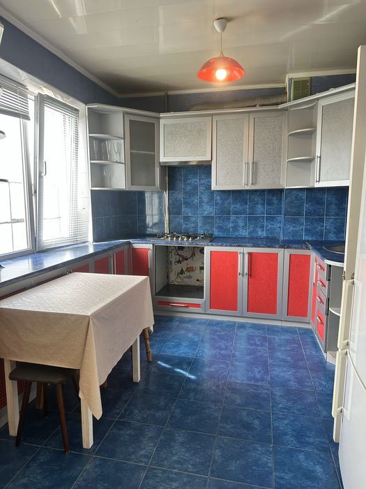 Продам 1-ну квартиру на масиві Незалежності