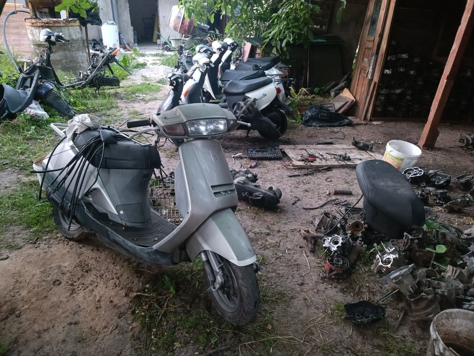 Пластик Запчасть на Suzuki lets 1 2 4 5 pallet address v 50 v100 ad11