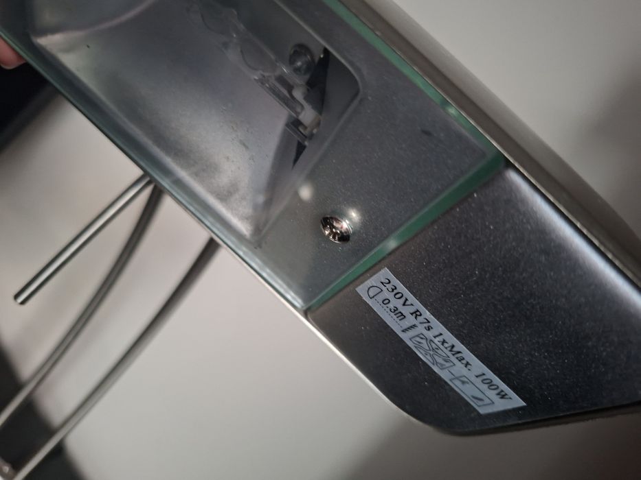 Lampa gabinetowa