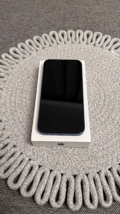 Iphone 13 [B.DOBRY STAN]