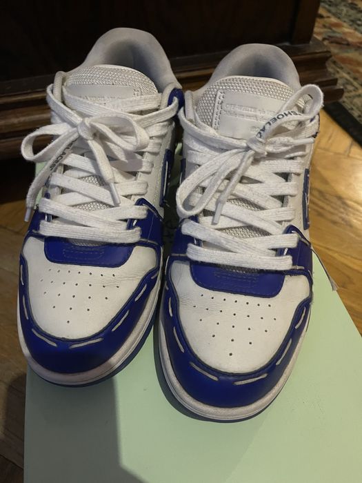 Кросівки off-white