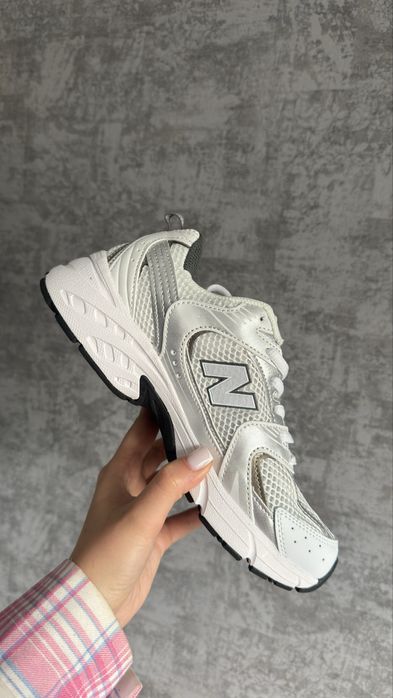 Кросівки New Balance 530 білі