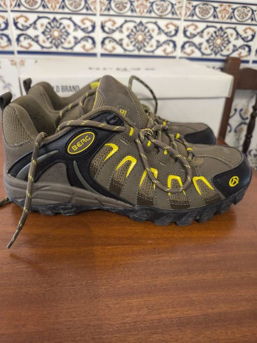 Tenis de Caminhada Berg Outdoor — Tam.39