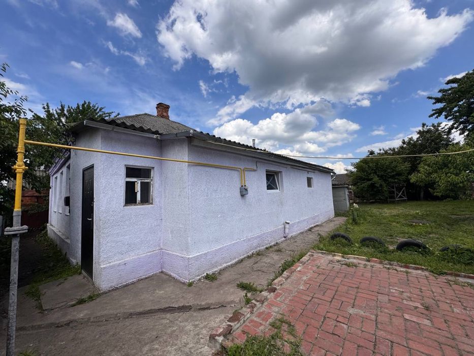 Продаж будинку біля педагогічного коледжу