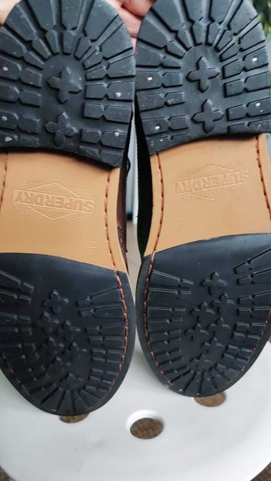 SUPERDRY sztyblety męskie 44 NOWE