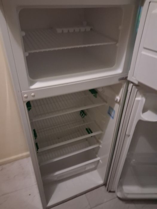 Frigorífico  zanussi  quase novo
