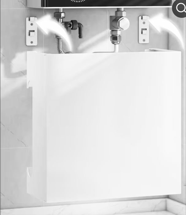 Capa branca em metal, para esconder tubos