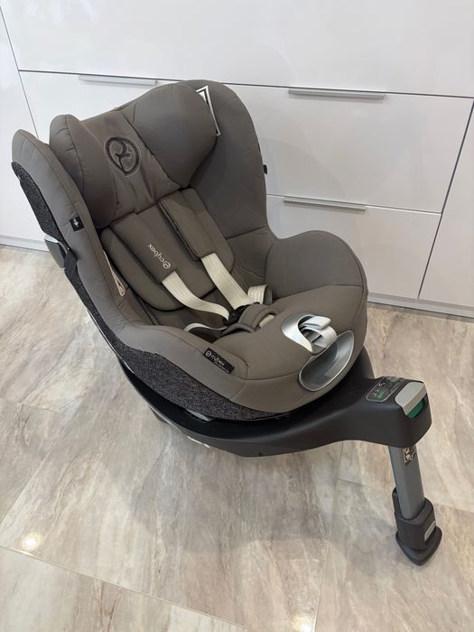 Автокрісло Cybex Sirona Z