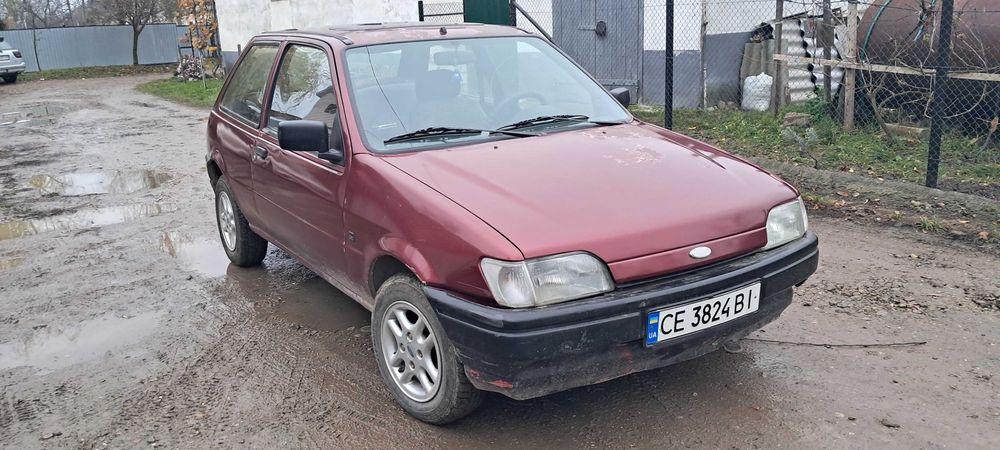 Форд fiesta 1.1, 5ст, газ/бензин, переоформлення