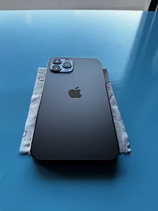 Apple iPhone 12 Pro 256GB Preto