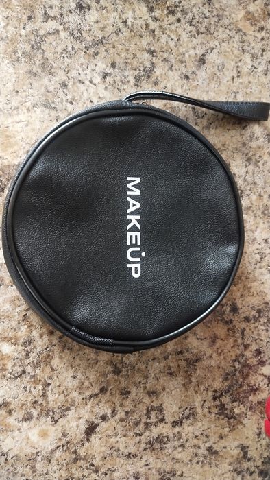 Клатч, чорний з ручкою