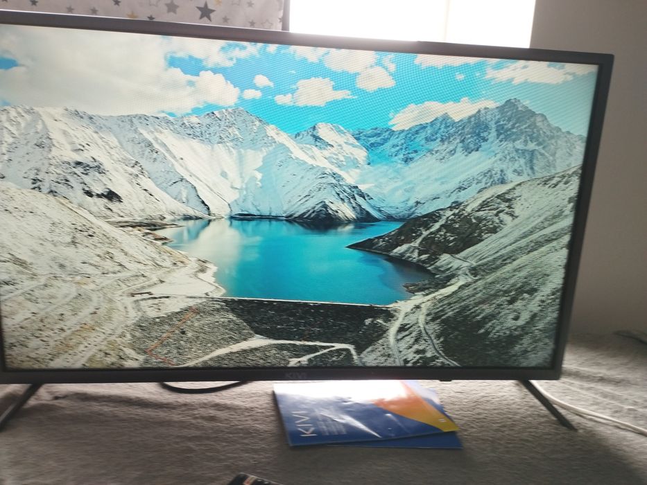 Телевізор kivi 32h710 smart Android 11 ,wi fi ,