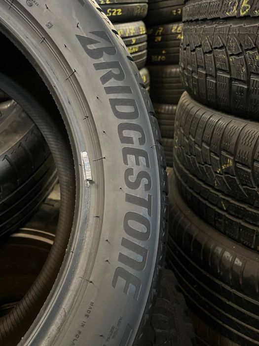 Шини Літні 285х45хR20 Bridgestone Alenza 001 / 2 Шт 90% Протектор