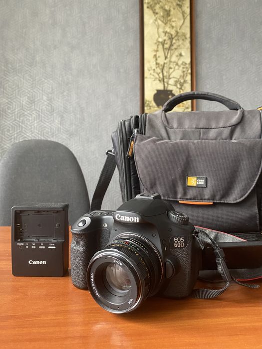 Фотоапарат Cannon 60 d