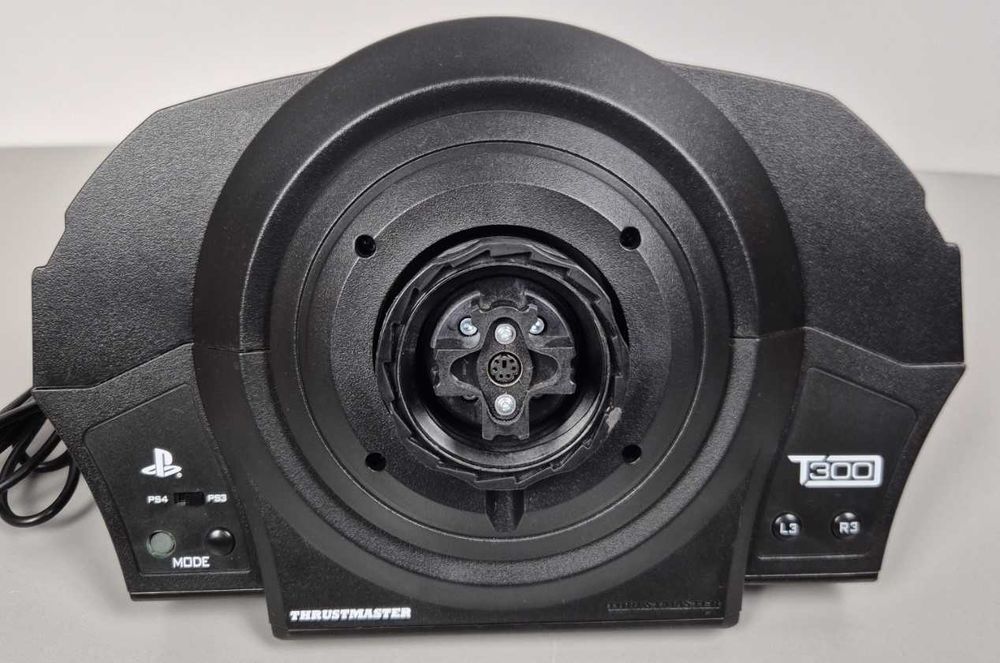 Kierownica Thrustmasters T300 Serwo Baza PC / PS 44112