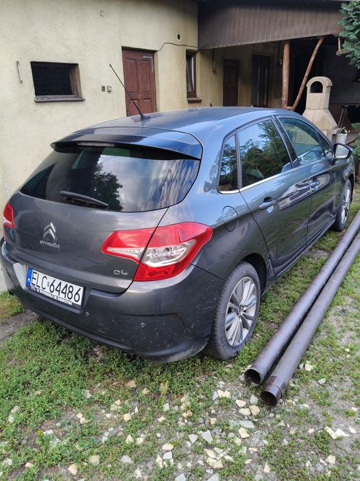 Samochód citroen C4