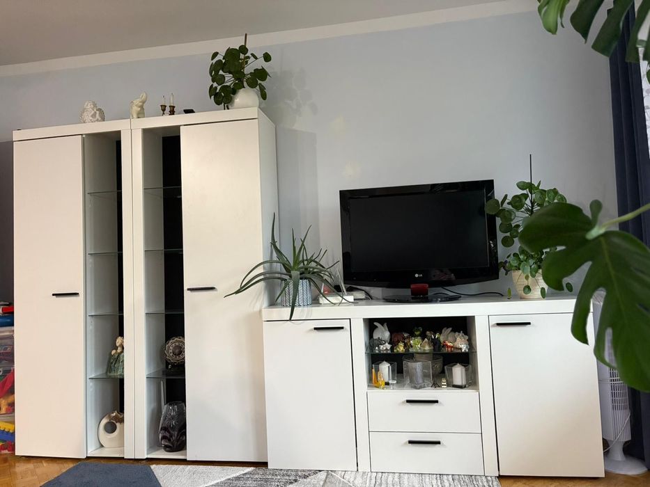 Meble szafy witryna komoda