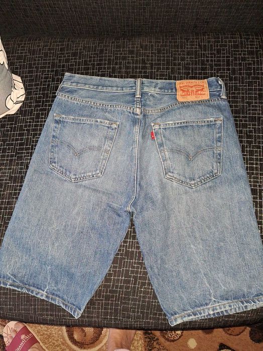 Шорти джинсові сині чоловічі LEVI STRAUSS в дуже гарному стані