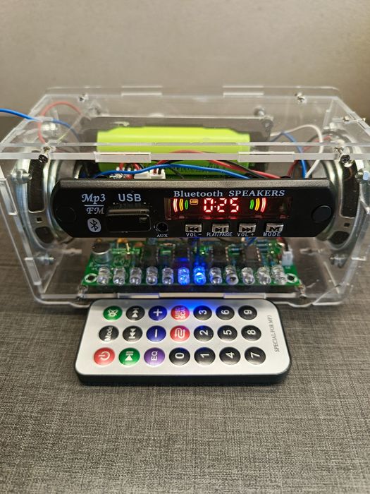 Ciekawy głośnik bluetooth, USB, karta, pilot