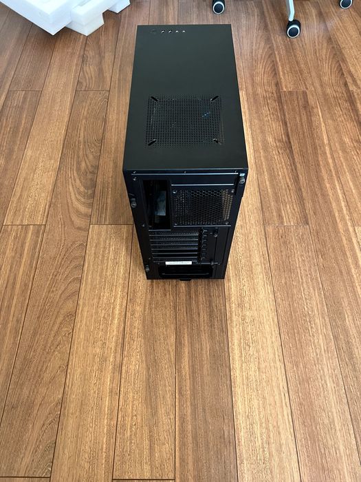 Caixa Gabinete computador NZXT H500 Vidro Temperado Preta