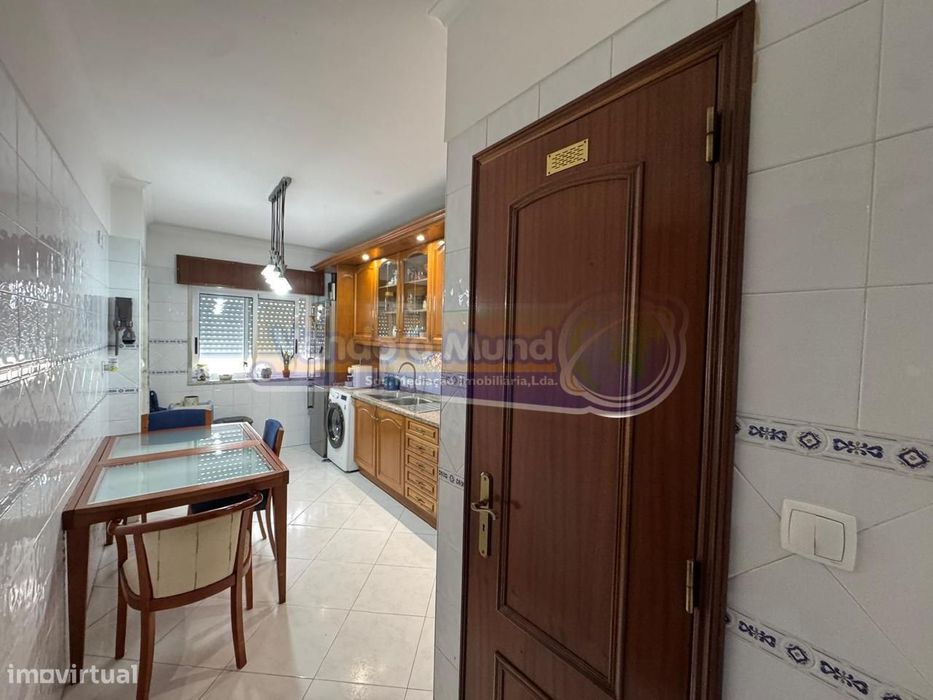 Apartamento T3 em Benavente (B702)
