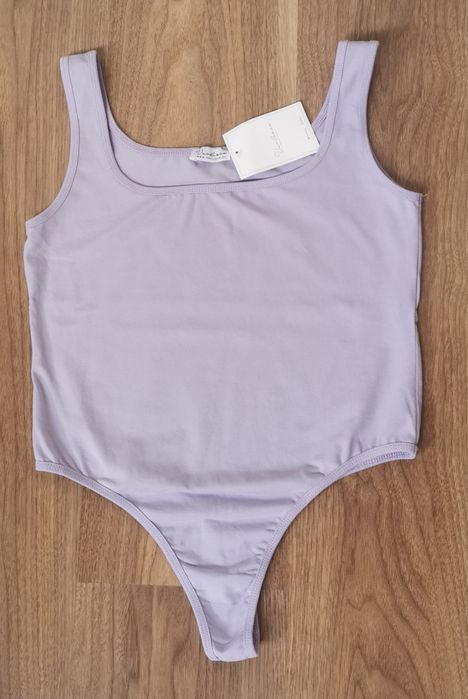 Varlesca body stringi roz.S