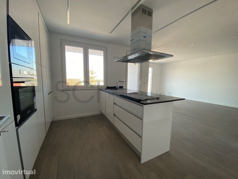Apartamento T3 Novo | Santa Marta do Pinhal | Acabamentos Premium
