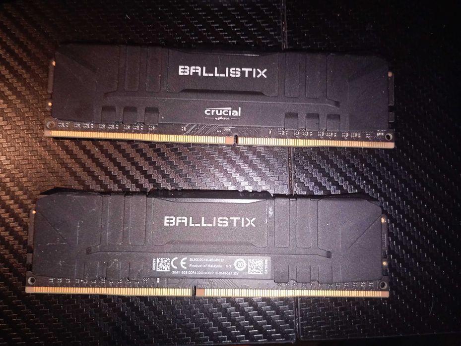 Pamięć RAM DDR4 Crucial Ballistix Black DDR4 16GB 2x8GB 3200MHz CL16