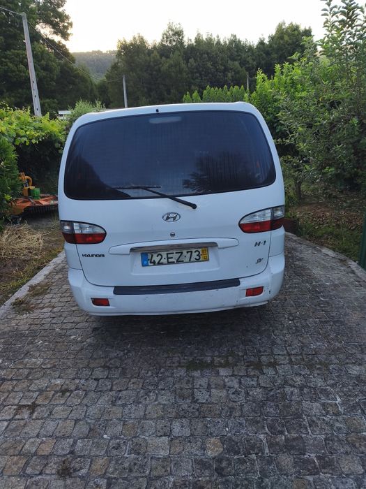 Hyundai h1 com avaria