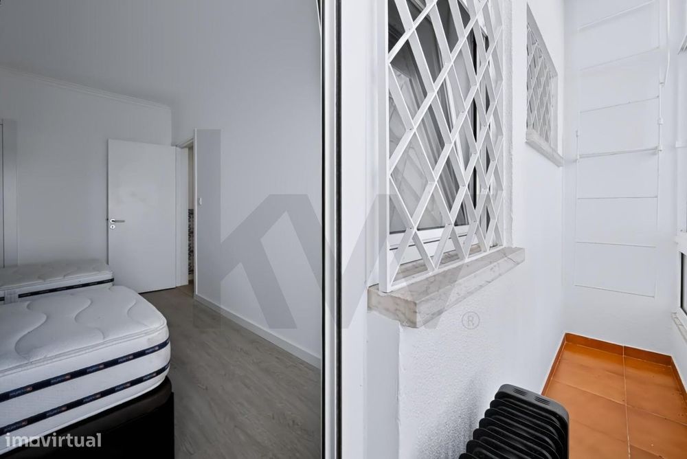 T1 Remodelado no Bairro do Junqueiro, Carcavelos — Perto da Praia