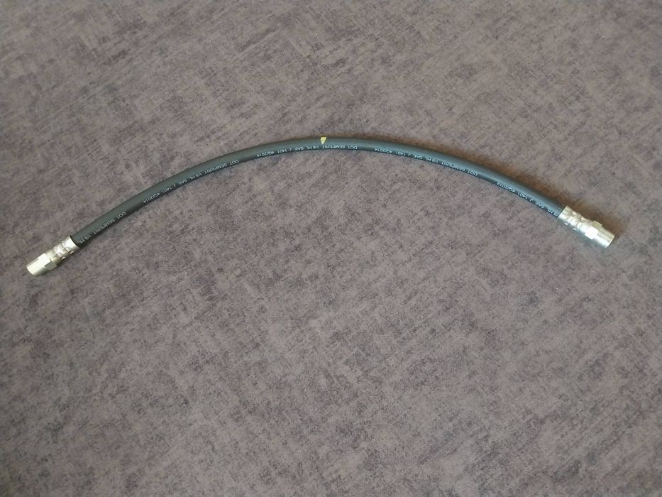 Тормозний шланг Мерседес новий