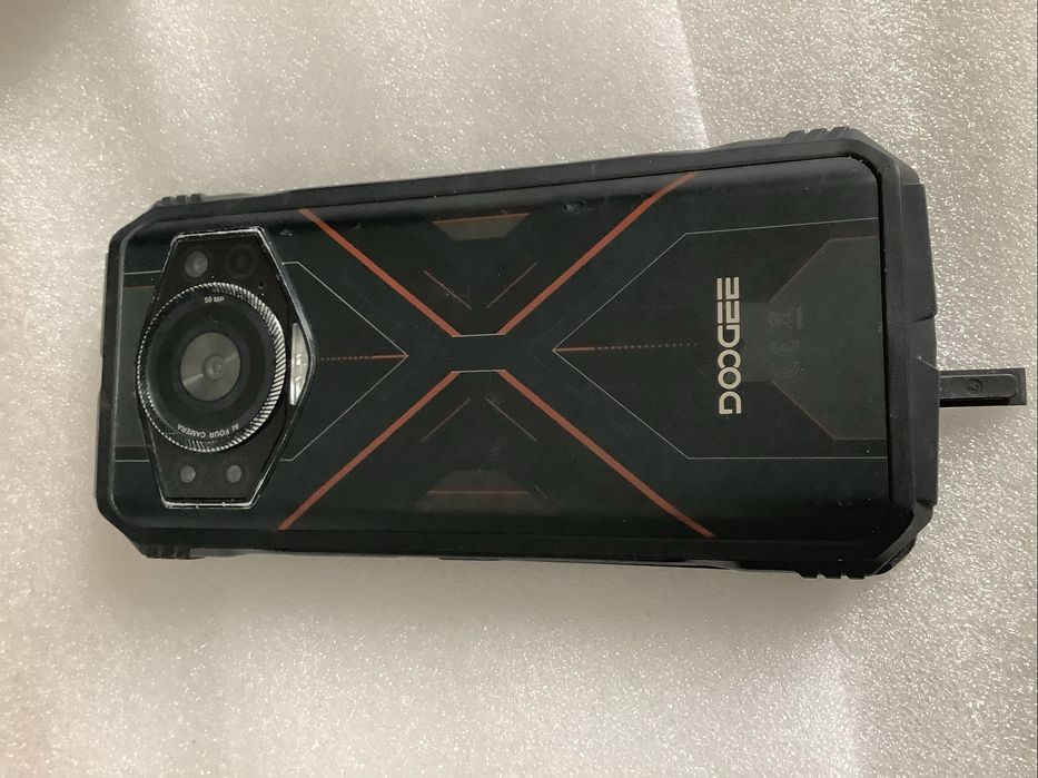 Smartphone Doogee S Cyber