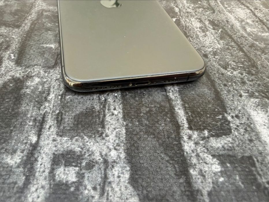 Iphone 11 Pro Max 256gb neverlock Space Gray 180$