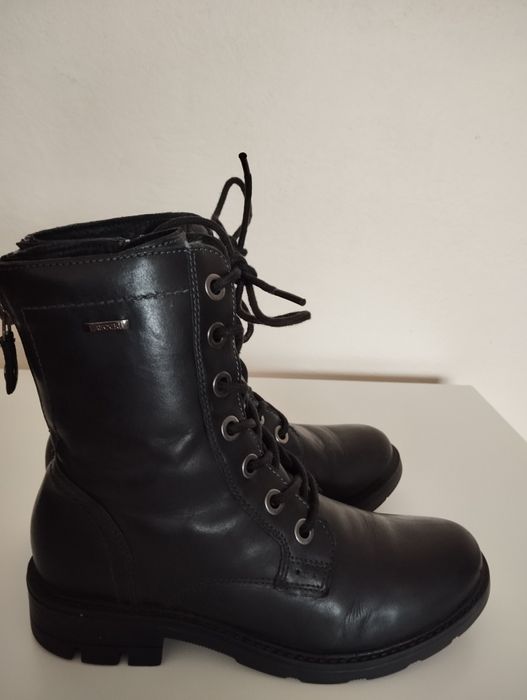 Zimowe Trzewiki Lasocki Young dla dziewczynki rozmiar 34,. kolor czarn