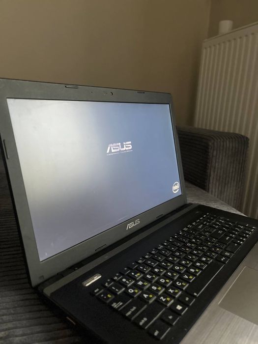 ASUS R700VJ-T2112 i5-3210M/16GB
