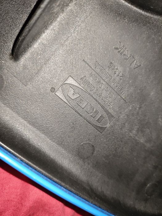 Cadeira giratória rotativa rodas rodinhas IKEA alrik