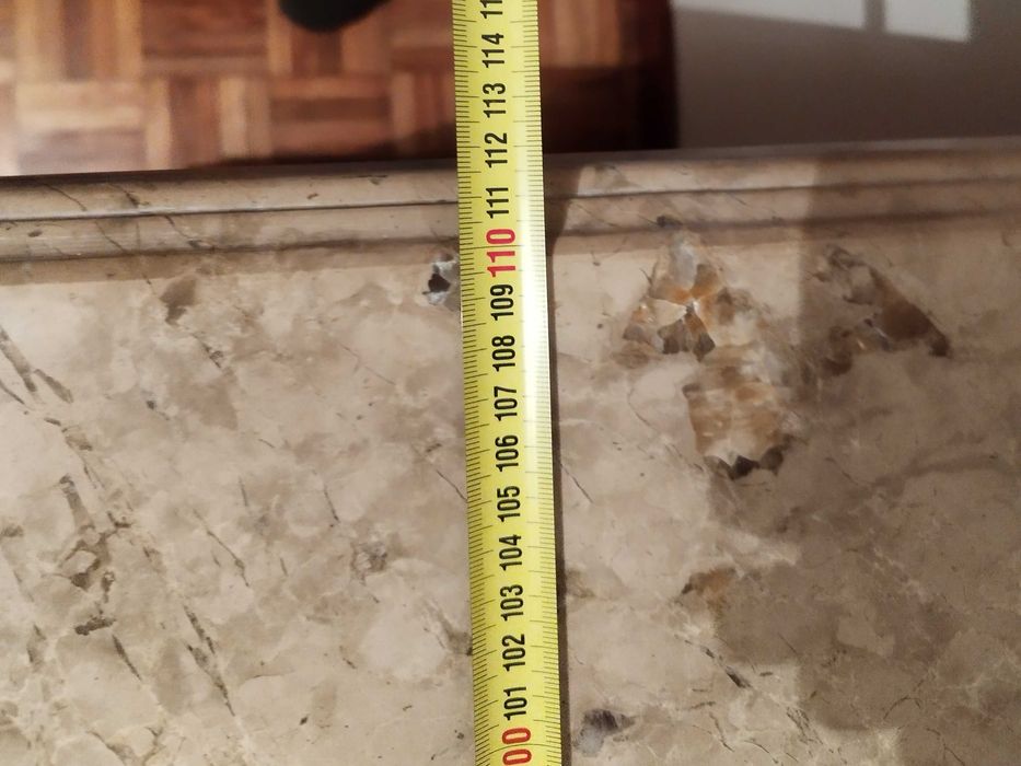 Mobília de quarto casal - carvalho e mármore