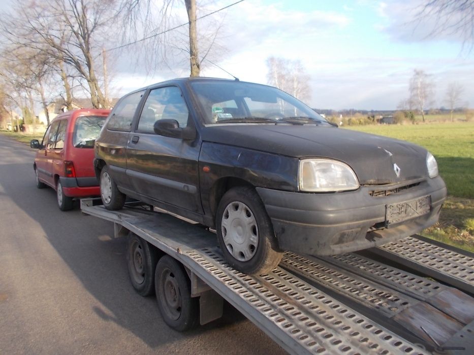 Renault Clio I,polift,czarny,benzyna,8-zaworowa,szyberdach,wspoma,
