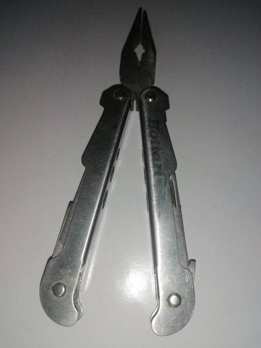 Wielofunkcyjne narzedzie