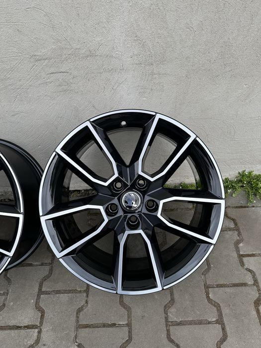 Диски титани R18 Skoda Audi Vag 5x112 ЦО57.1 оригінал superb oktavia golf passat