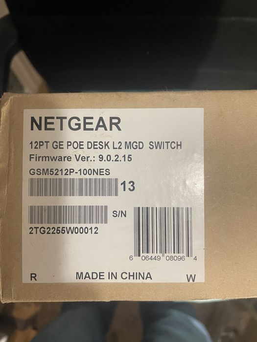 Switch poe NETGEAR GSM5212P-100nes