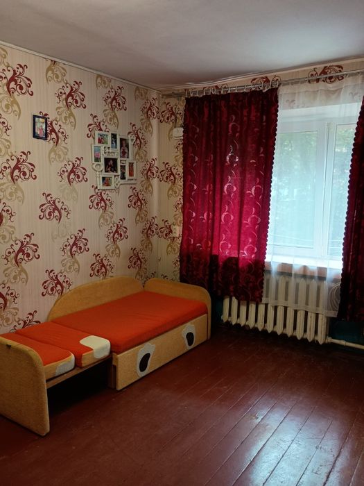 Продам велику кімнату у гуртожитку