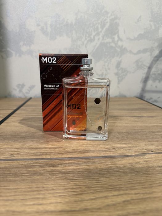Продам духи оригинал Molecule 02