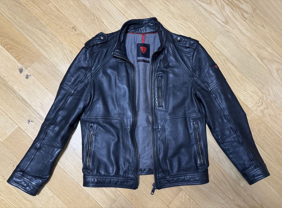 Шкіряна куртка Strellson оригінал розмір 48