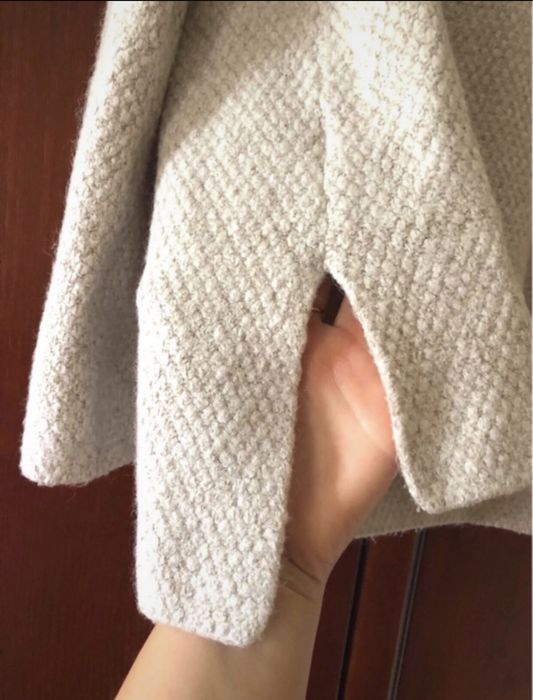 827. r.M.  Mango. Wool blend. Półgolf. Kremowy/beżowy sweter ciepły