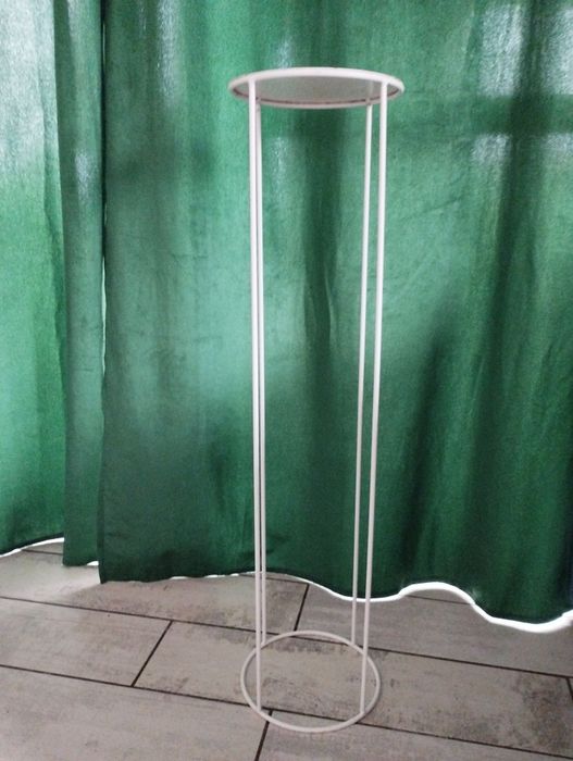 Stojaki na kompozycje  kwiatowe na ślub  białe 80 cm 10 szt