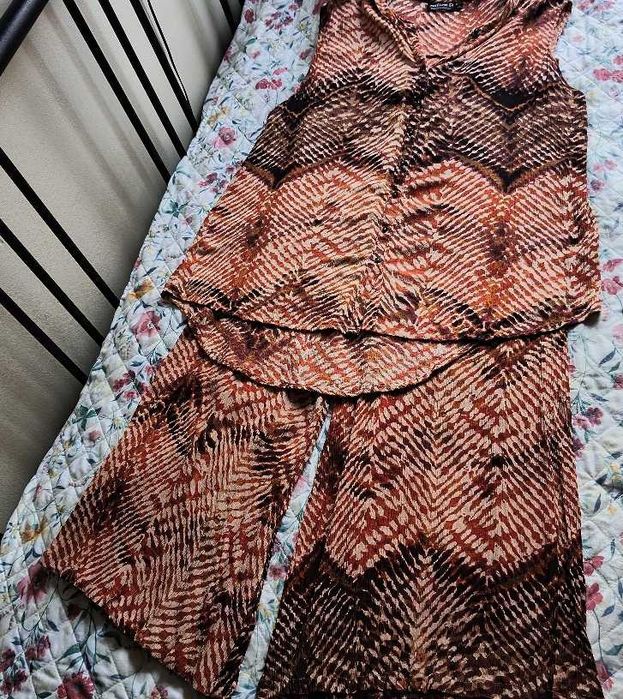 Conjunto Blusa e Calças Senhora Tamanho XL