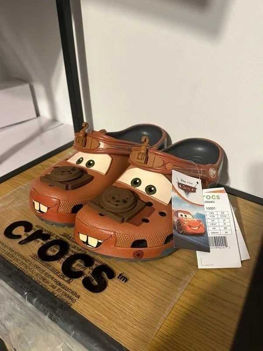 Crocs Złomek Tow Mater 43