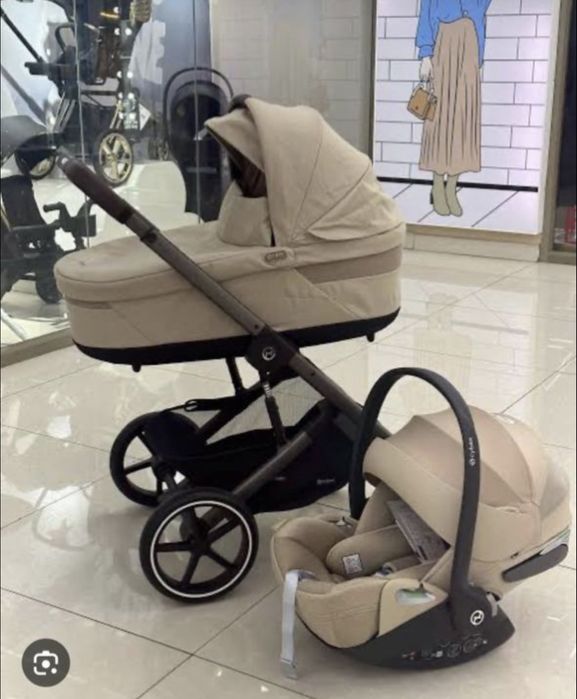 Cybex balios 2025 року 2 в1  в ілеальному стані