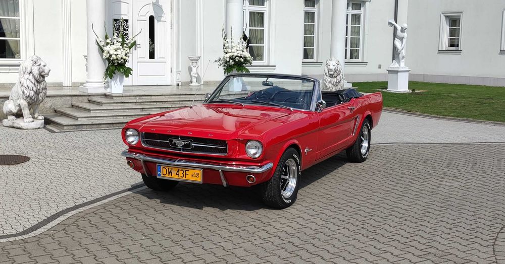 Ford Mustang 1965 kabrio auto Do Ślubu na wesele